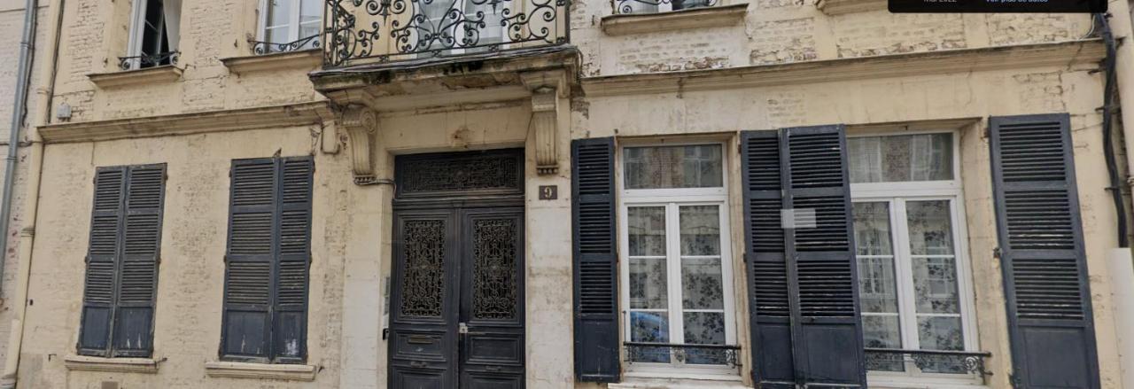 Le Voltaire 4 Chez Adrien Hyper Centre Apartment Saint-Quentin  Exterior photo